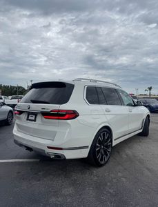 BMW X7 xDrive40i Usado 2025 - Product Image 5