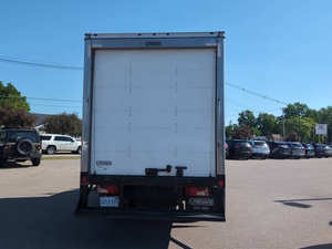 Mercedes-Benz Sprinter 3500XD Usada de 2017 - Product Image 6