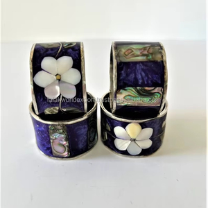 Servilletas de nácar de resina hechas a mano de alta calidad, anillos, negro y Pantone con remolinos, diseños de purpurina, estilo Ángel para cenar - Product Image 2