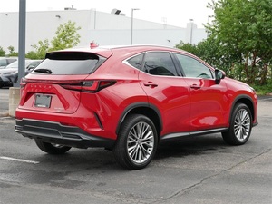 เล็กซัส NX ไฮบริด 350h พรีเมียม AWD รุ่นปี 2025 แบบพรีเมียม AWD ประเภทรถ SUV/ครอสโอเวอร์ สีภายนอกเรดไลน์ สีภายในสีดำ - Product Image 5