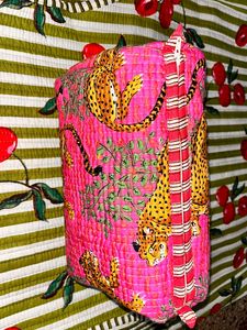 Bolsas de viaje acolchadas hechas a mano a medida para aventuras diarias. Ideal para viajes, trabajo u organización diaria - Product Image 6