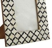 Cadre photo floral indien artisanal avec logo personnalisable, design traditionnel en incrustation d'os pour offrir en cadeau à vos proches lors de célébrations - Product Image 2