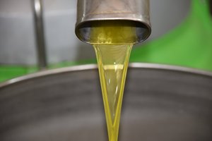 สีน้ำมัน Alkyd Resin Enamel Paint Alkyd Resin สำหรับงานเคลือบสีงานศิลปะคุณภาพสูงผลิตในตุรกี - Product Image 4