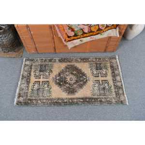 Turkish Vintage Small Rug 1.7x3.2 ft, <b>Brown</b> <b>Wool</b> Rug - Product Image 3
