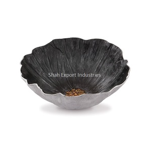 Leaf Design Metal Serving <b>Bowl</b> Decorated Aluminium <b>Silver</b> <b>Bowl</b> for Kitchen and Restaurant Dining Table Decoration - Product Image 2