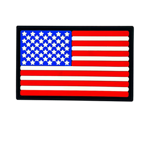 Bán buôn 2025 tùy chỉnh thực hiện OEM thiết kế mới nhà máy bán 3D tùy chỉnh tên thương hiệu Logo 3D mềm PVC nhãn cao su vá - Product Image 3