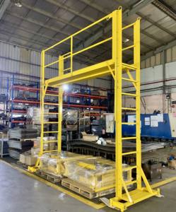 Escalera de plataforma de trabajo rodante HECHA EN VIETNAM - Product Image 1