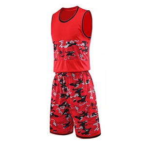 Uniforme de basket-ball pour hommes à logo personnalisé, coupe ajustée, best-seller en gros / Uniforme de basket-ball pour hommes en matière respirante - Product Image 1