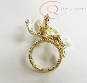 Anneaux de serviette en métal décoratifs de luxe, écologiques, conçus pour les mariages élégants et les présentations de table quotidiennes - Product Image 4