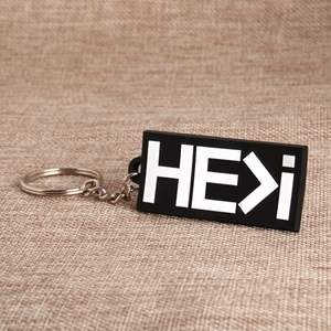 PVC y parches bordados logo y llaveros tejidos y parches de goma para cada ocasión Durable y elegante personalizado - Product Image 5