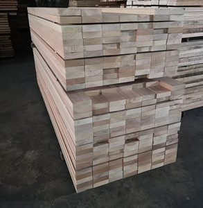 Columnas/Balaustradas de Madera Torneada (Diseño Colonial) - Product Image 5