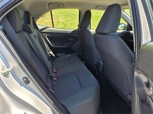 EXCELENTE Auto Usado <span class=keywords><strong>Toyota</strong></span> <span class=keywords><strong>Yaris</strong></span> <span class=keywords><strong>Cross</strong></span> GX 1.5P CVT FWD SUV <span class=keywords><strong>2023</strong></span>, Envío a Todo el Mundo - Product Image 3