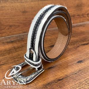 Cinturón occidental de piel de vaca hecho a mano de diseñador personalizado para hombre con hebilla adornada de pelo natural en cinturón de vaquero de cuero genuino - Product Image 1