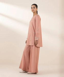 Kurtis courts indiens et pakistanais en soie Dobby Georgette brodée, imprimés, style décontracté, avec logo personnalisé, dernière collection, pour tenue de soirée - Product Image 3