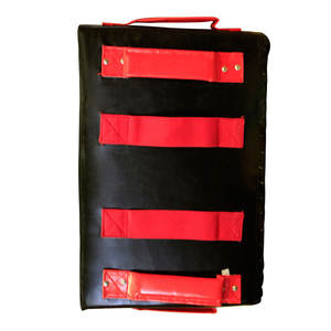 Coussinets thaï en cuir de haute qualité pour les arts martiaux Bouclier de coup de pied de boxe personnalisable respirant avec logo personnalisé Produit de qualité supérieure - Product Image 2