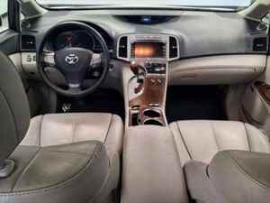 Limpie 2012 T o y o t a Ve n za Limited - Product Image 2