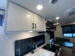 Nuevo Jayco J-a-y F-l-i-g-h-t S-L-X 210QB 2026 listo para la venta - Product Image 6