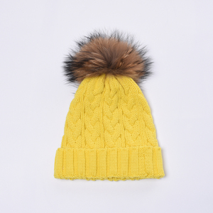 Fashion leather label Solid Color Winter Knitted <b>Wool</b> Hats Custom Warm black <b>beanies</b> for Women <b>Beanie</b> - Product Image 3