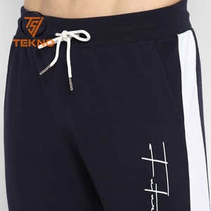 Vente en gros Fabricant Prix bon marché Costume de survêtement pour hommes délavé Prix raisonnable Ensemble de jogging pour hommes à manches longues avec logo imprimé personnalisé - Product Image 6