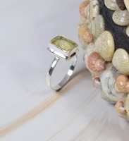 Bague de fiançailles vintage en argent sterling 925 pour femmes et jeunes filles avec pierre précieuse en quartz citron naturel taille émeraude sertie clos