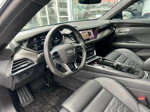 Audi e-tron GT quattro Prestige USADO del 2022 - Product Image 5