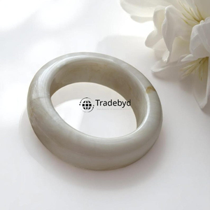 Brazaletes de resina coloridos para fiesta Pulseras de diseñador moderno para mujer de Tradebyd - Product Image 4