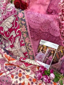 ชุดเสื้อผ้าผู้หญิงลายดอกไม้สวยงามแบบดั้งเดิมของอินเดีย ปี 2025 ผ้าฝ้ายผสมเรยอน 3 ชิ้น ปักลายทอและเพ้นท์ลาย ชัลวาร์ คามีซ สไตล์ลำลอง - Product Image 4