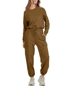 Dernier modèle de Survêtement d'Hiver Solide à Manches Longues pour Femmes Tricoté avec Logo Personnalisé Tenue de Sport Décontractée Respirante en Coton de Haute Qualité - Product Image 4