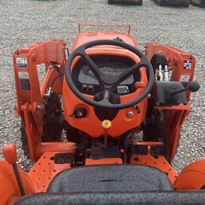 Used Kubota L3301DT 4WD <b>Farm</b> Tractor 33HP Agricultural Tractor for Sale - Product Image 1
