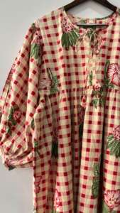 100% coton été décontracté robe mi-longue Floral main bloc et numérique imprimé doux tissé avec attache de chaîne de cou profond - Product Image 6