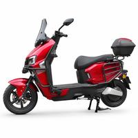 Moto de tourisme 1500W 72V20Ah avec pneus de 12 pouces, 60 km/h, équilibre entre puissance et confort pour la circulation en ville, rouge