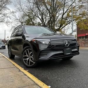 SUV 2024 GLB 250 d'occasion Lovely Merce Des Ben Z prêt à être expédié dans le monde entier - Product Image 1