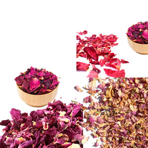 Pétales de roses rouges séchées de haute qualité | Utilisés dans les baumes à lèvres bio - Product Image 3