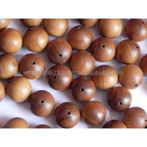 Perles rondes en bois de santal naturel pour mala et fabrication de bijoux colorées et faites à la main en vrac d'Inde - Product Image 3