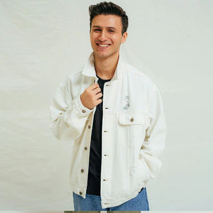 Chaqueta vaquera de alta calidad para hombre, ropa de abrigo vaquera de algodón azul de corte regular, diseño personalizado de fábrica OEM para venta al por mayor - Product Image 6