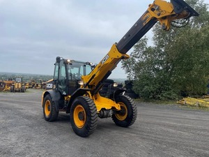 รถตักล้อยางแบบมีข้อต่อ JCB 310 พร้อมปั๊มไฮดรอลิก MOOG ขนาด 200 ตัน - Product Image 4