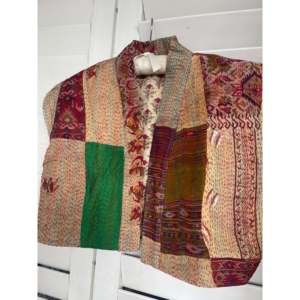 <b>Capped</b> <b>Sleeve</b> <b>Top</b> with Silk Patchwork Versatile Outer Wear - Product Image 1