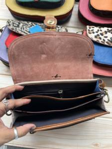 Nouveau sac à main en cuir recyclé de style occidental sac à main multicolore pour femmes sac à bandoulière élégant à usages multiples - Product Image 6