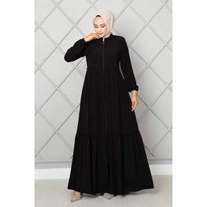 Hijab Noir à Volants Détaillés Abaya Vêtements Africains au Design Unique - Product Image 2