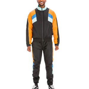 Survêtements coupe-vent en nylon personnalisés avec sweat à capuche et pantalon de survêtement costumes de jogging en nylon survêtement de rue en gros avec fermeture éclair en vrac - Product Image 1