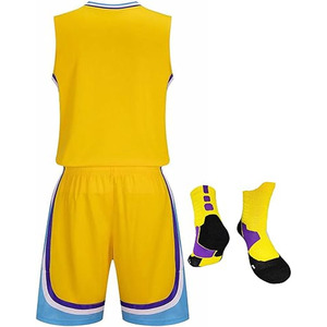 ชุดฟุตบอลแบบกำหนดเอง ชุดแข่งฟุตบอลระดับมืออาชีพ แบบซับลิเมชั่น บริการ OEM ชุดย้อมสี  โหลดโดย Dress Sports - Product Image 3