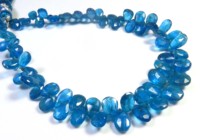 Jolies perles de pierre précieuse d'apatite naturelle bleu néon en forme de poire, 6-10 mm, brin de 9 pouces, facettées, haute qualité, 70 carats, perles en vrac pour collier