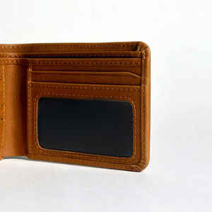 Venta al por mayor de nuevas carteras de cuero de moda-Más vendidos, los últimos diseños para estilos casuales y de vestir para hombres, recién llegados - Product Image 2