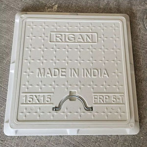 Couvre-regard carré noir en FRP 24x24 pour la sécurité routière, résistant à la corrosion et aux produits chimiques, pour inspection et réservoirs, pour voies de circulation - Product Image 1