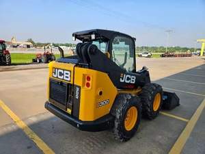 รถตักล้อยาง JCB 300 ปี 2025 เครื่องยนต์ดีเซล ประสิทธิภาพสูง ระบบขับเคลื่อนแบบตีนตะขาบ กล่องเกียร์ 75 กิโลวัตต์ มอเตอร์ ลูกปืน ปั๊มไฮดรอลิก - Product Image 2