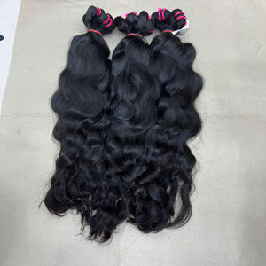 Extensions de cheveux Remy ondulés naturels de haute qualité non transformés en gros du Vietnam-Cheveux humains ondulés dans un style tissé - Product Image 5