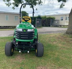 Tracteur tondeuse de jardin durable Joh.n De.ere X940, moteur diesel puissant, équipement de terrassement pour l'agriculture - Product Image 4