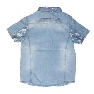 Camisa de Mezclilla de Manga Corta para Niños - Azul Claro - Product Image 2