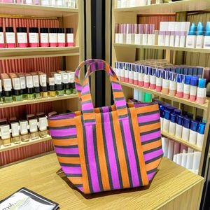 Bolsas de compras de rayas ecológicas de PP tejidas recicladas de nailon Plástico de polipropileno reciclado sostenible Hecho EN LA India-Opciones a granel - Product Image 3