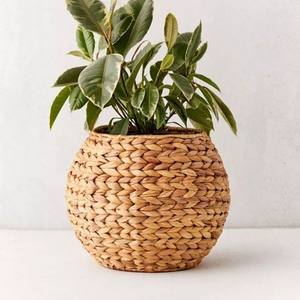 กระถางต้นไม้สานจากผักตบชวา  กระถางปลูกต้นไม้  ของตกแต่งบ้านและสวน - Product Image 1